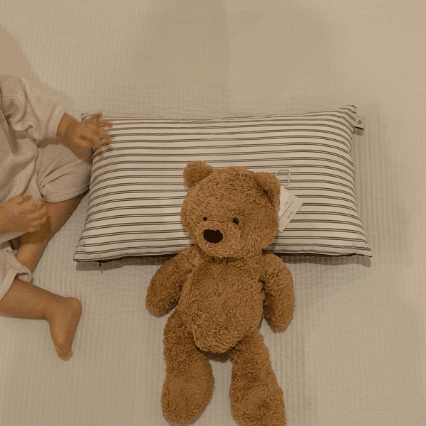 Soft textured fabric detail